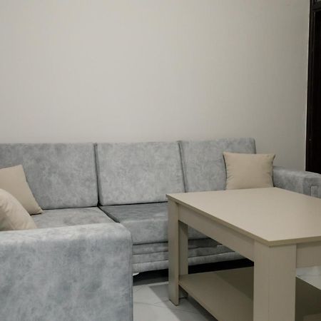 Logli Apartments Gjirokastër المظهر الخارجي الصورة