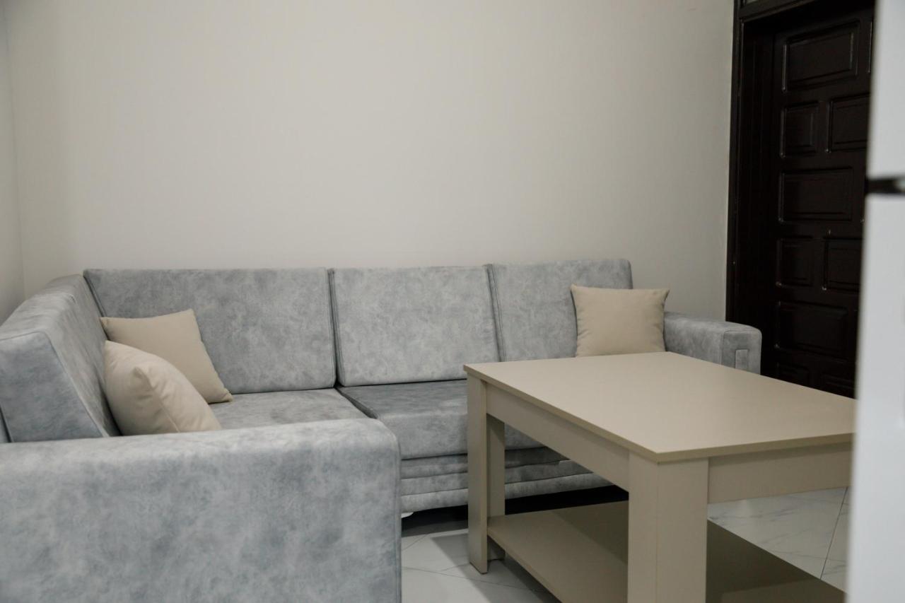 Logli Apartments Gjirokastër المظهر الخارجي الصورة